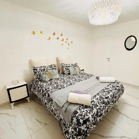 Ξενοδοχείο με διαμερίσματα Villa Amore Oltre il Colle