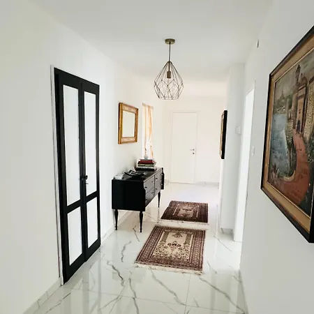 Villa Amore 3*