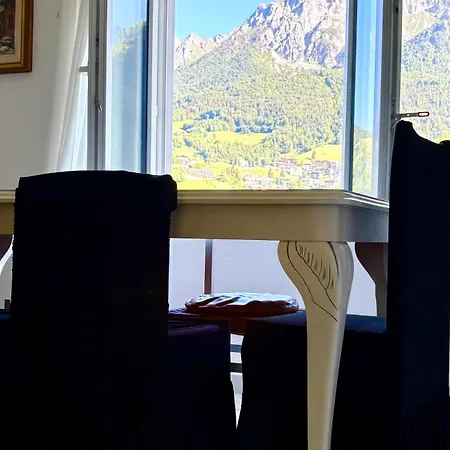 Ξενοδοχείο με διαμερίσματα Villa Amore