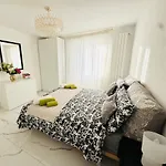 Villa Amore Lägenhetshotell 3*